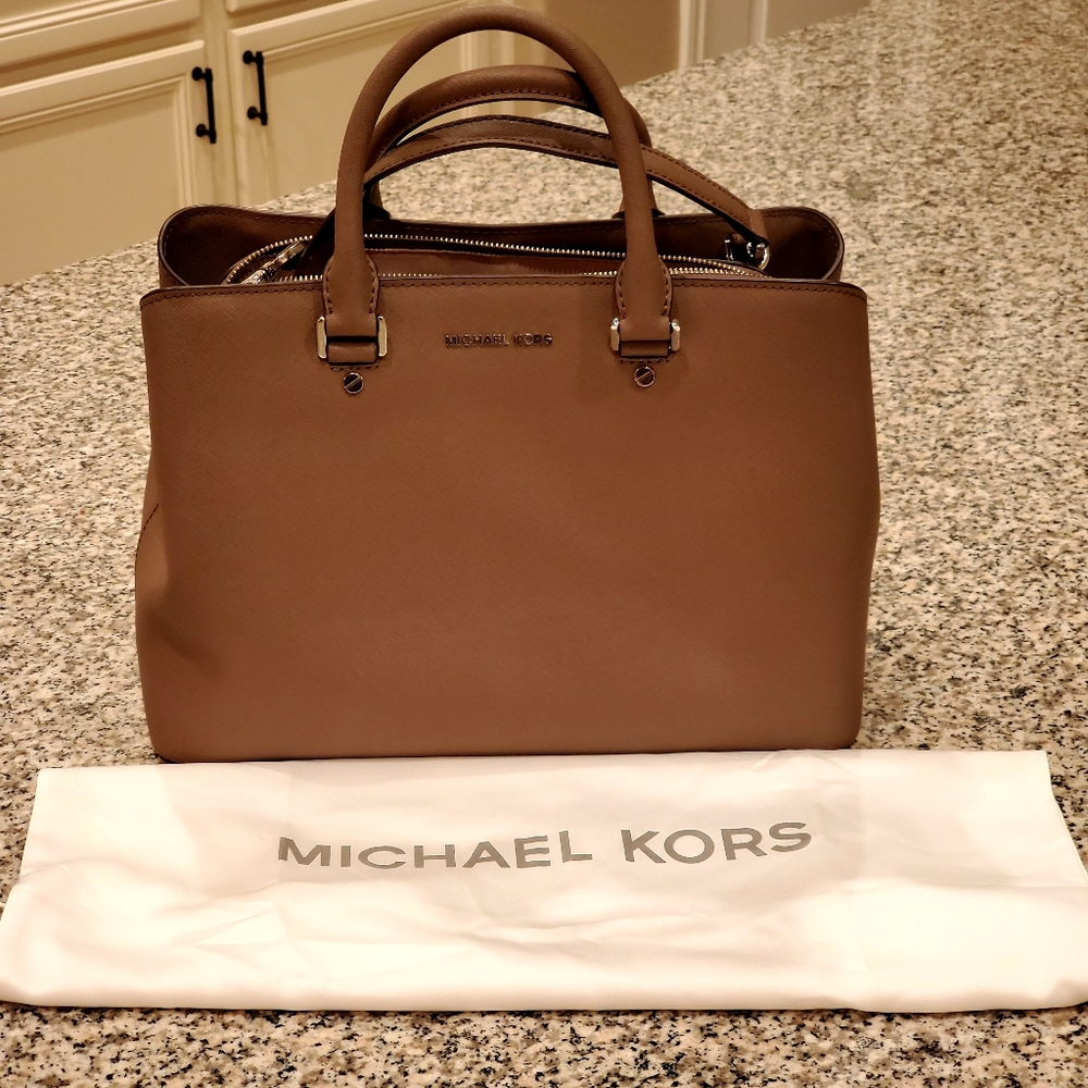Michael Kors purse